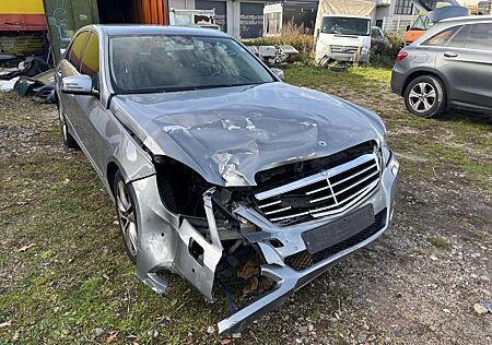 Mercedes-Benz E 200 E-Klasse Diesel CDI DPF Automatik Avantgarde