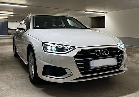Audi A4 Avant 40 TDI S tronicadvanced