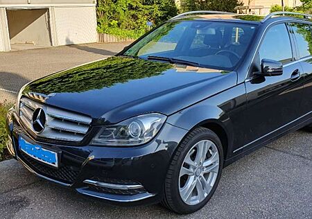 Mercedes-Benz C 180 C-Klasse T-Modell T (BlueEFFICIENCY) Avantgarde