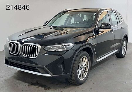 BMW X3 30e xDr NAVI/LED/KAMERA/LEDER/AHK/UNFALLFREI