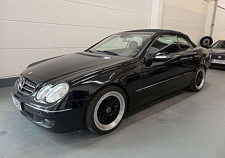 Mercedes-Benz CLK 350 Cabrio *Voll Ausstattung* TÜV Neu