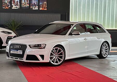 Audi RS4 Avant 4.2 FSI Navi 19" 1.Hand Service