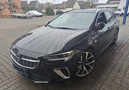 Opel Insignia B ST GSi 4x4 AT,HUD,RFK,20",ACC,Panodac