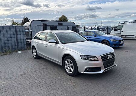 Audi A4 Avant Attraction*XENON*NAVI*AHK*