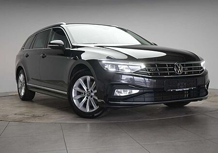 VW Passat Variant Volkswagen 2.0 TDI SCR DSG 4Motion Elegance