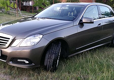 Mercedes-Benz E 350 4Matic 7G-TRONIC Avantgarde