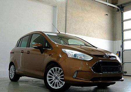 Ford B-Max Titanium/gepflegt/Schiebetüren