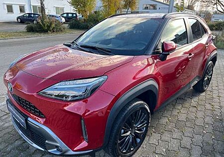 Toyota Yaris Cross Hybrid 1,5-l-VVT-iE Adventure 4x4