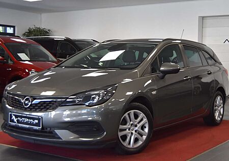 Opel Astra Edition 1 HAND~LED~NAVI~AHK~PDC~SCHECKHEFT