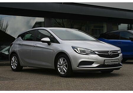 Opel Astra Edition Navi Sitzheizung PDC v+h