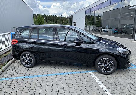 BMW 220 i Sport Line