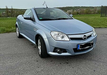 Opel Tigra Twin Top 1.4 Cosmo