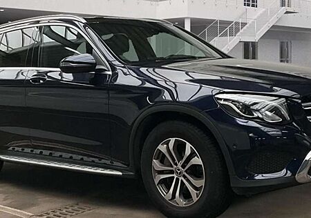 Mercedes-Benz GLC 300 4Matic AMG 360* Head Up Pano AHK