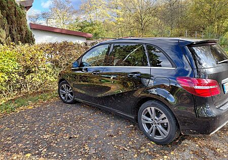 Mercedes-Benz B 200 Edition Gutachten liegt vor. Dekra