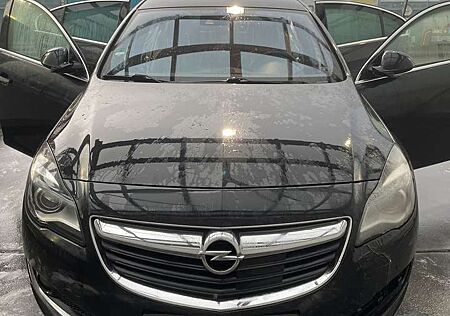 Opel Insignia 2.0 Biturbo OPC line
