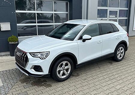 Audi Q3 40 TDI quattro VIRTUAL Matrix 360 Keyless AHK