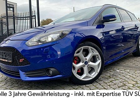 Ford Focus 2.0 *ST* NAVI-KAMERA-RECARO-KEYLESSGO-SHZ-