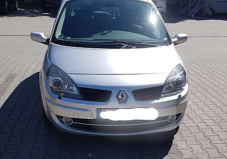 Renault Grand Scenic 2.0 dCi FAP Aut. Exception