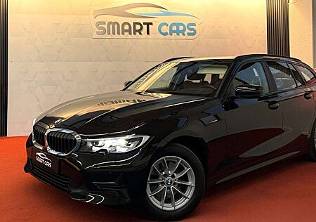 BMW 320 d Touring Sport Line Automatik*
