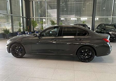 BMW 330 e Aut. M SportHead-Up Harman Kardon Surround