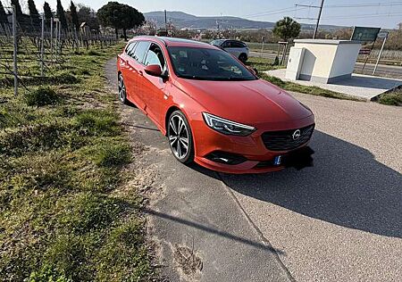 Opel Insignia Sports Tourer 2.0 BiTurbo Diesel 4x4 Aut Exclusive