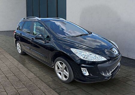 Peugeot 308 SW Sport Plus Klima Einparkhilfe Panoramadach