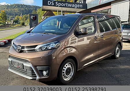 Toyota Pro Ace Proace Verso L1 Family Comfort 8 Sitzer TÜV PDC
