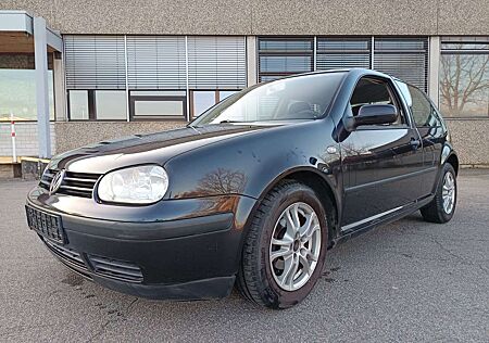 VW Golf Volkswagen 1.4 Basis
