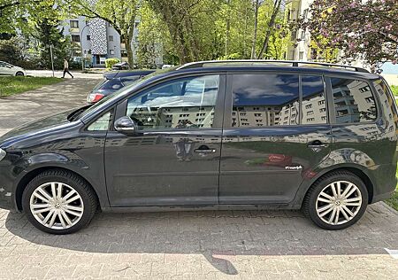 VW Touran Volkswagen Freestyle