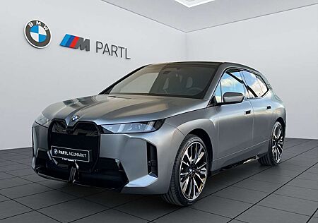 BMW iX xDrive60 M-Sport-Pro 360° Autobahnassist SkyLounge
