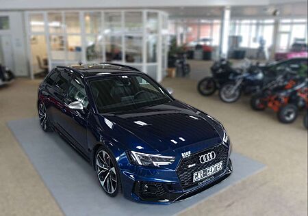 Audi RS4 2.9 TFSI; NAV 280 Matrix DRC PANO KAM 1.HD