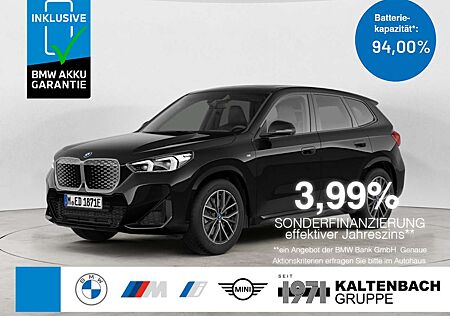 BMW X1 xDrive30 M-Sport PANO AHK HUD 360° LED ACC