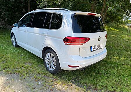 VW Touran Volkswagen Highline BMT/Start-Stopp 1.8 TSI DSG