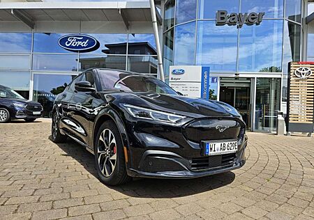 Ford Mustang Mach-E AWD