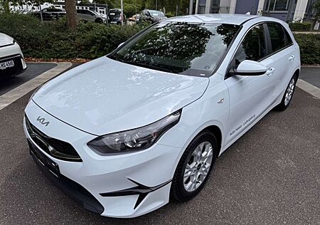 Kia Cee'd Ceed / 1.0 T-GDI 100 OPF Vision