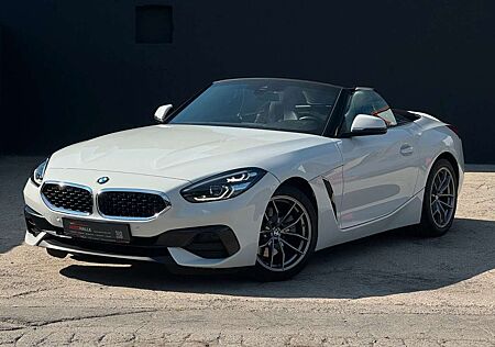 BMW Z4 sDrive20i Aut. Advantage Tempo. H&K PDC SHZ