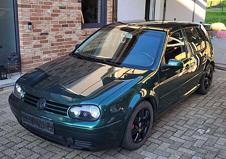 VW Golf Volkswagen 1.6 Pacific