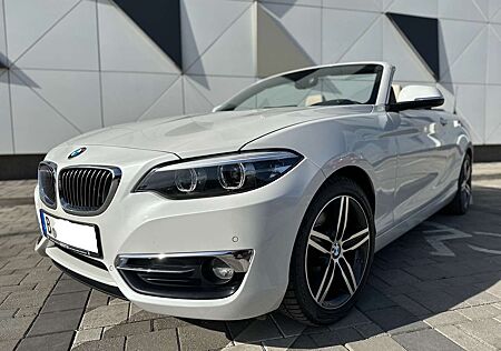 BMW 220i 220 Cabrio Aut. Luxury Line