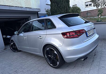 Audi A3 1.4 TFSI Sportback S tronic Ambiente