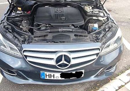 Mercedes-Benz E 200 E+200+T+BlueTEC+7G-TRONIC+Avantgarde