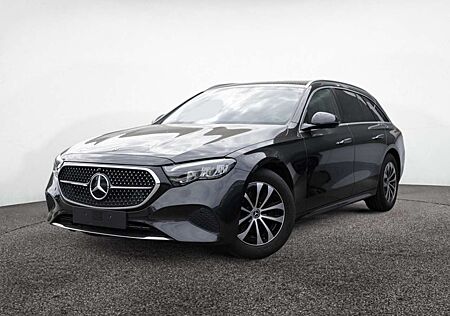 Mercedes-Benz E 220 d T Avantgarde/LED/Cam/AHK/Totw/Winter/17"
