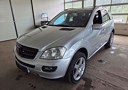 Mercedes-Benz ML 320 CDI 4matic Xenon"Navi"Ahk"S-dach Amg-Rad