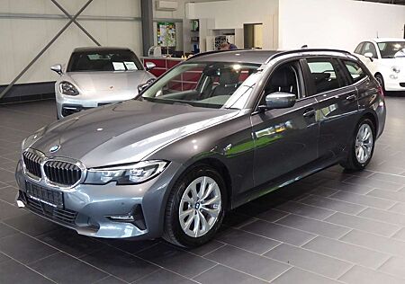 BMW 318 d Touring Aut. AHK 8-fach LED Navi