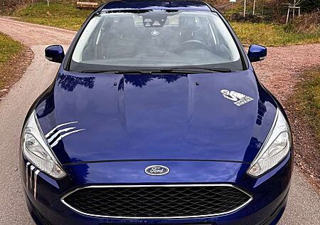 Ford Focus Turnier - 125 PS - TÜV 08/27