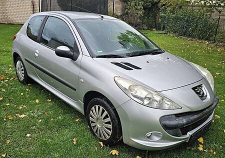 Peugeot 207 CC 120 VTi Filou