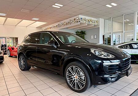 Porsche Cayenne S Diesel Luftfederung/SportDesign/AHK