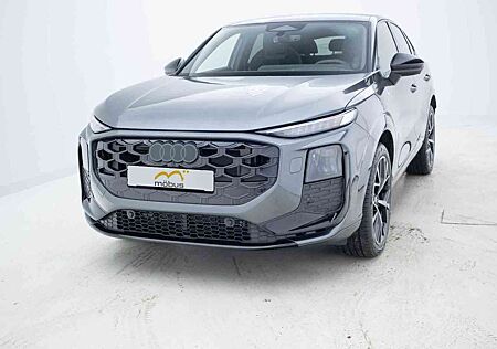 Audi Q3 TFSI 195kW *QUA*S-TRO*PANO*MATRIX