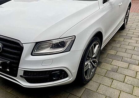 Audi SQ5 3.0 TDI quattro - 8 fach bereift / B&O