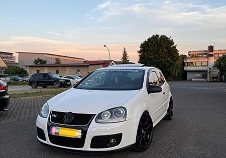VW Golf Volkswagen GTI