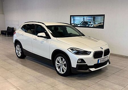 BMW X2 20i Autom.*KEYl*Navi+*ParkA*HUD*DrivA*HiFi*
